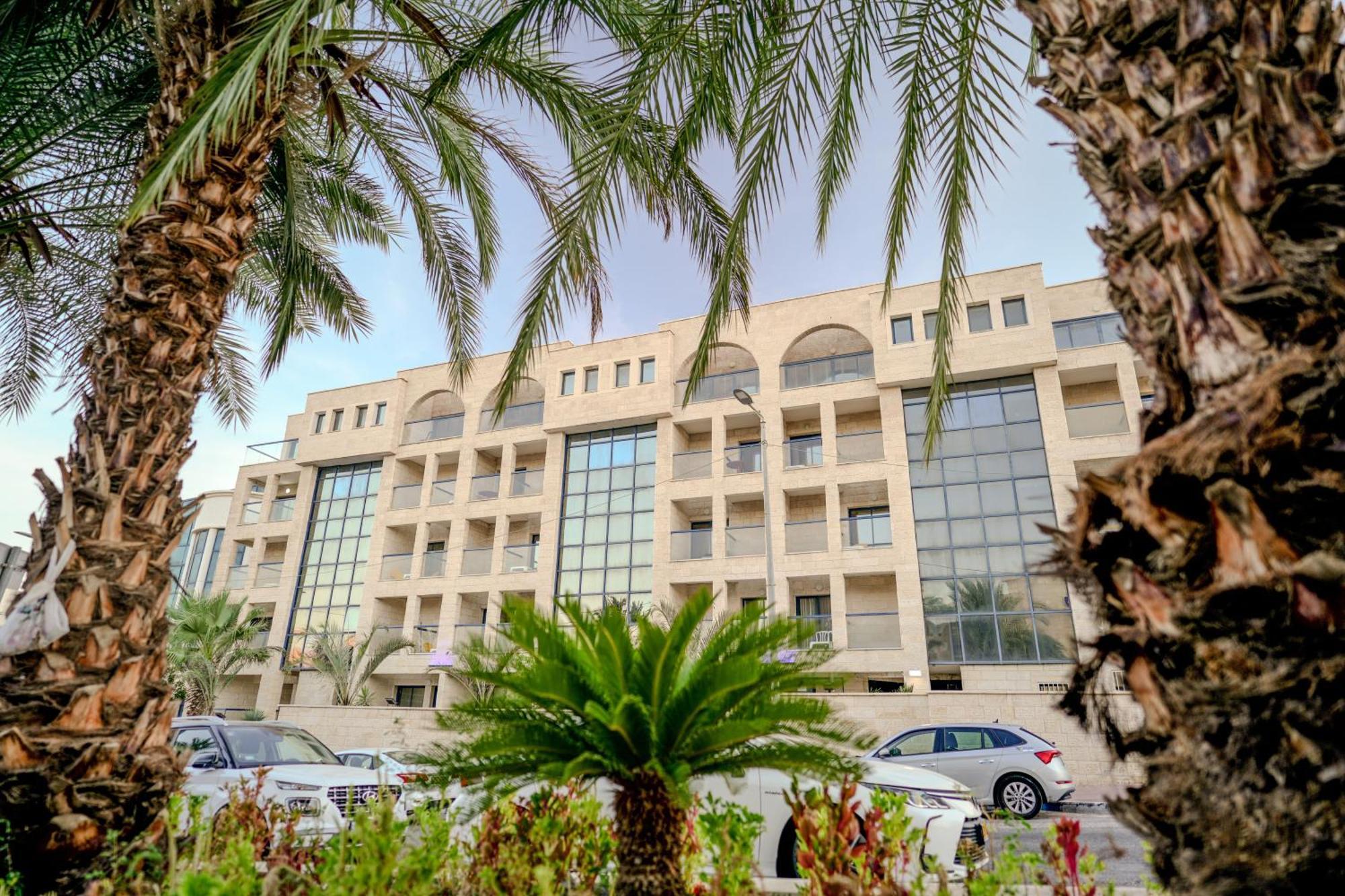 Central Park Residence Eilat Bagian luar foto