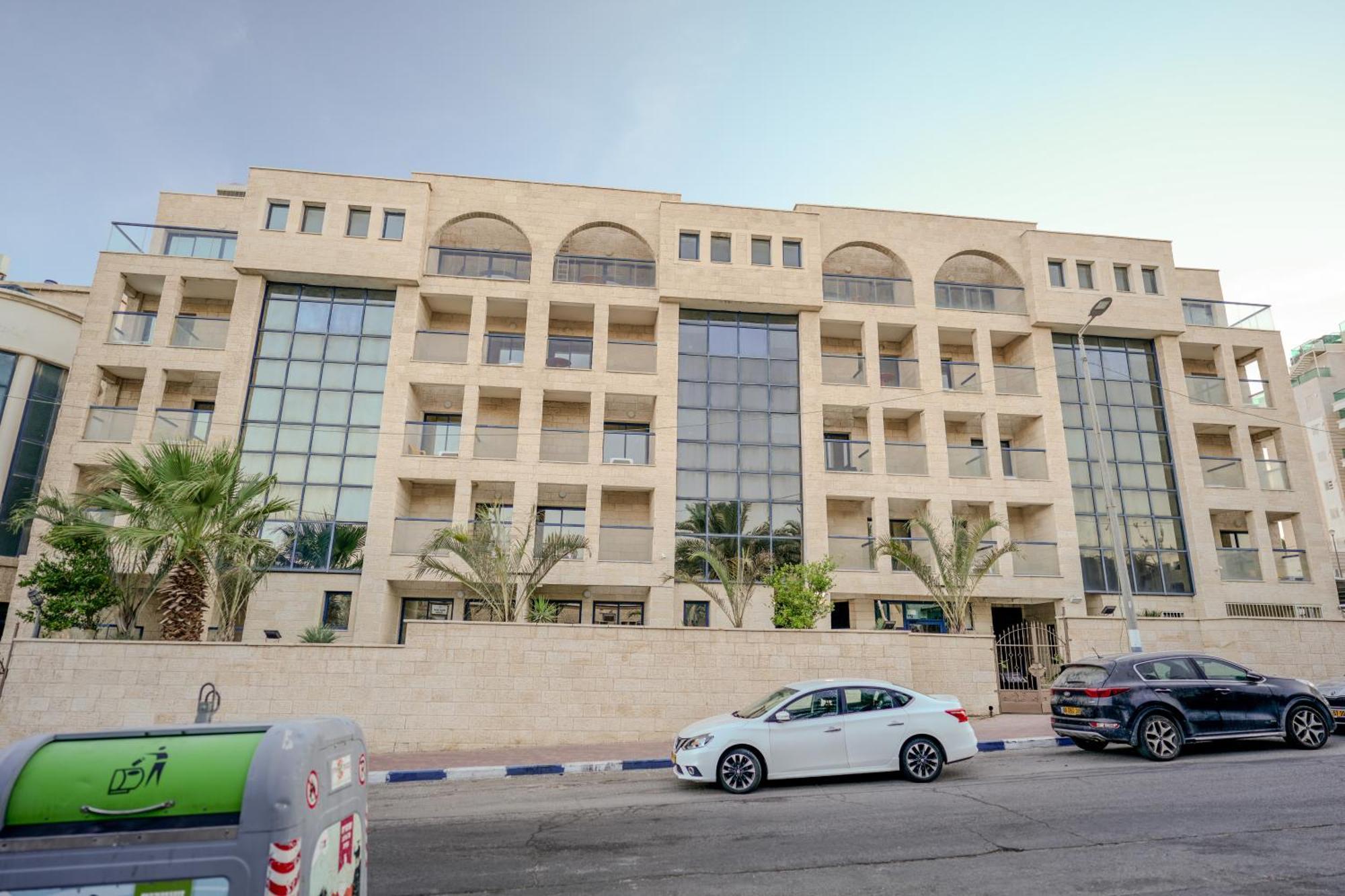 Central Park Residence Eilat Bagian luar foto